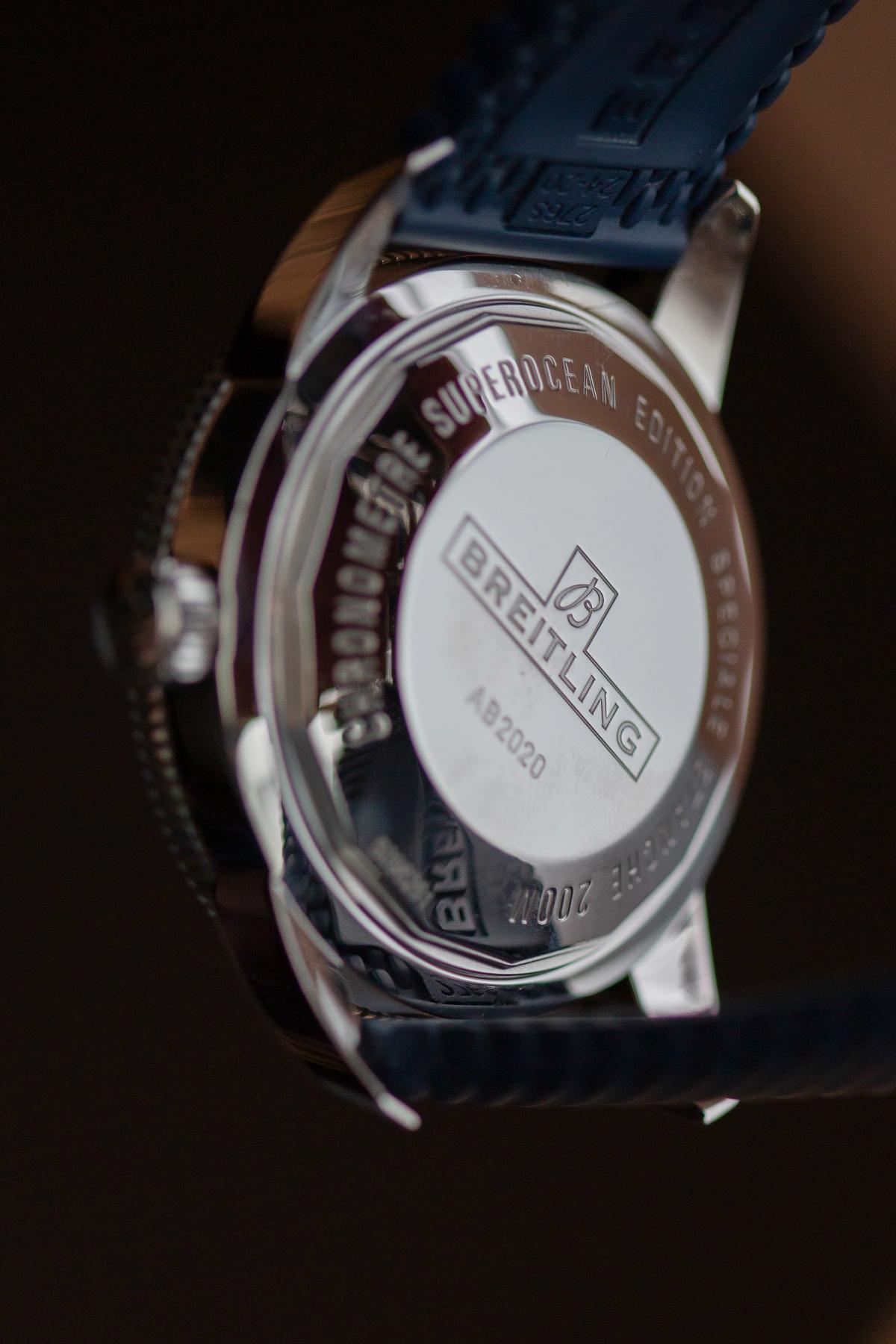 Breitling Superocean Héritage II 46 B20